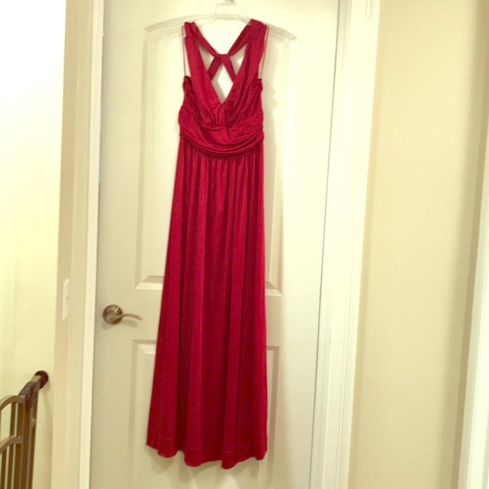 Express open back Red evening dress