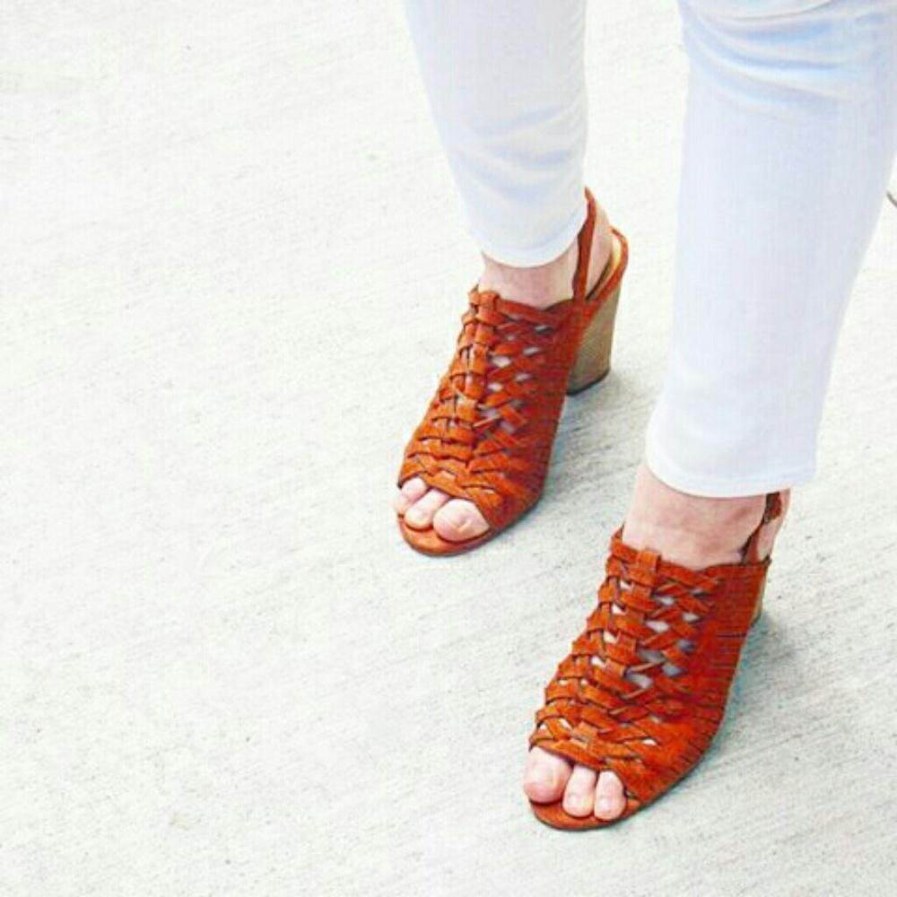 Lucky Brand Suede Sandal