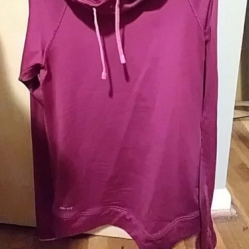 Nike drifit hoodie