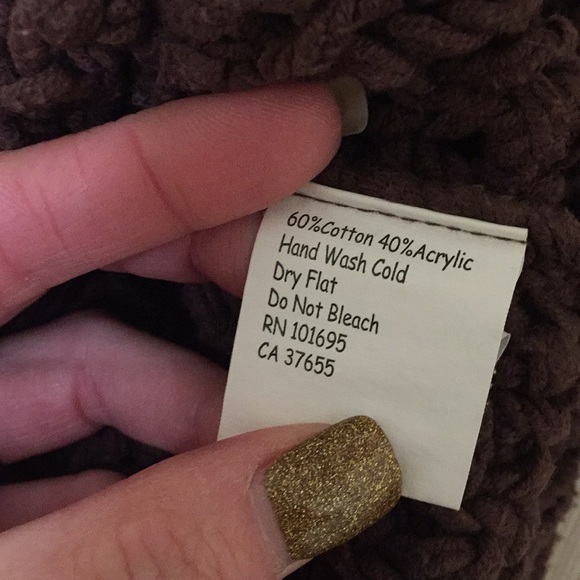 Toddler turtle neck sweater - Picture 3 of 5