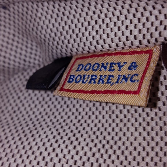 Dooney and Bourke bag - Picture 6 of 6