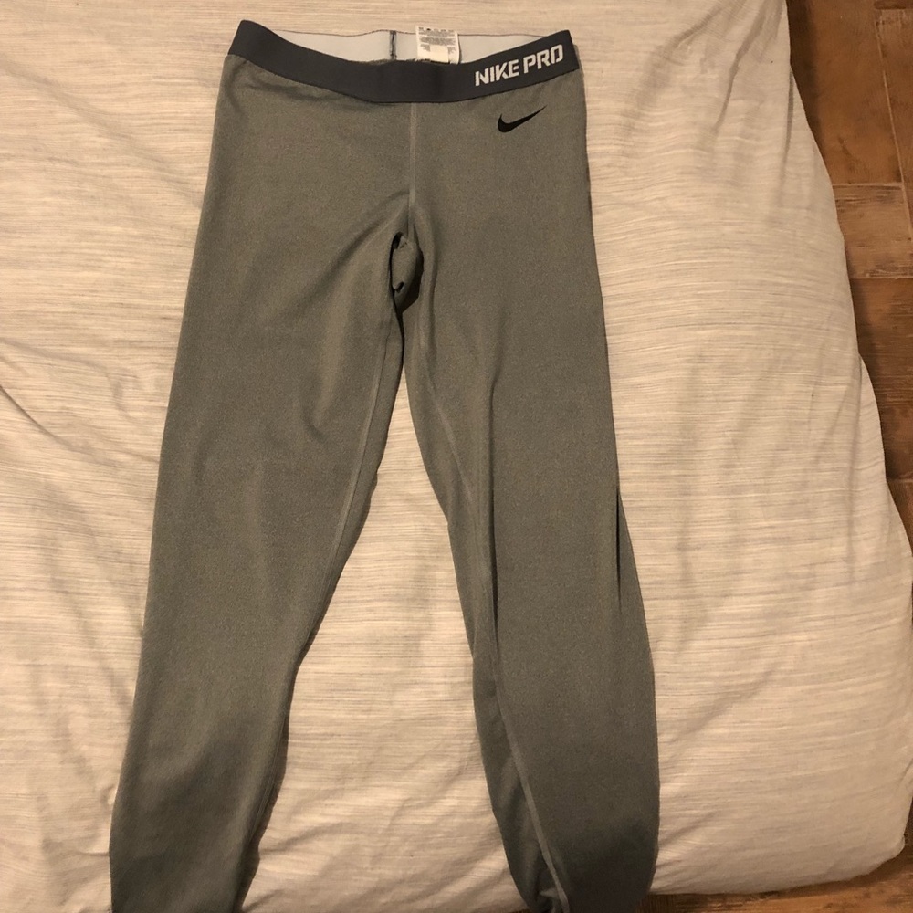 Women’s Nike Pro Leggings
