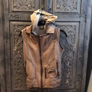 DOMA leather vest size small
