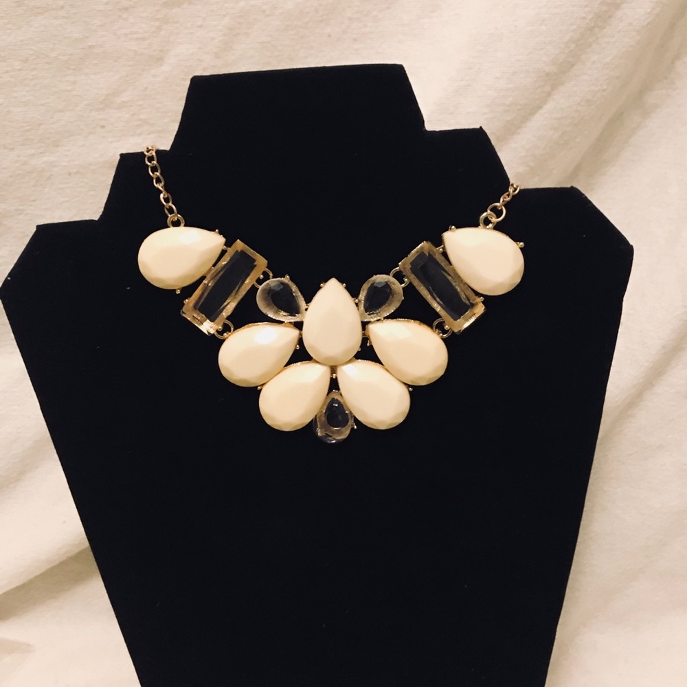 Jewelry/necklace