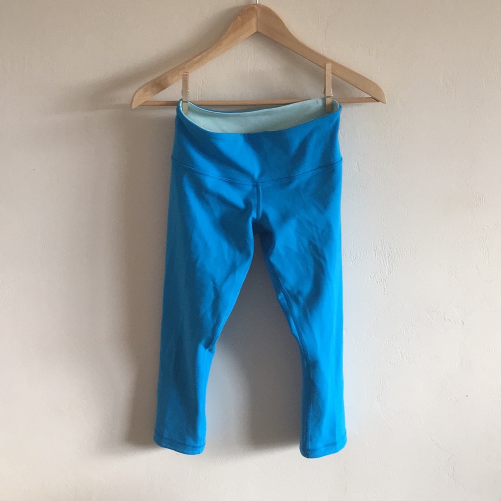 Lululemon cropped reversible leggings