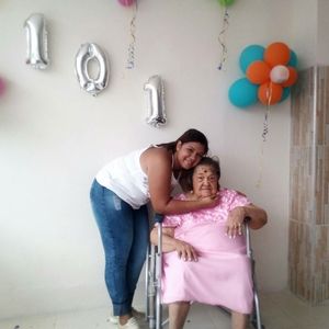 Meet your Posher, Maria