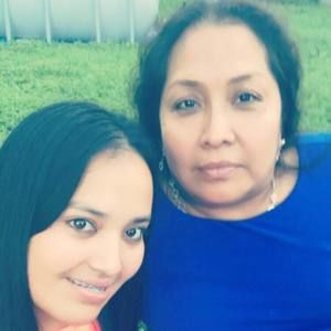 Meet your Posher, Nelsy