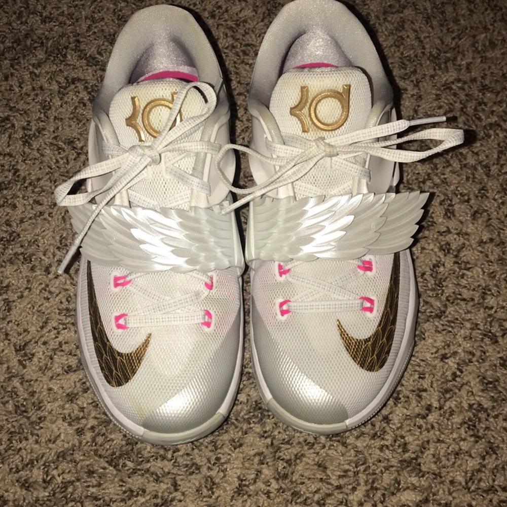 KD 7 Aunt Pearl
