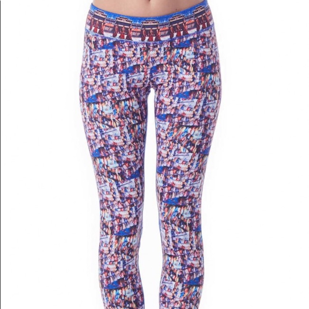 Kira Grace Monk/Prayer Flag Print Leggings