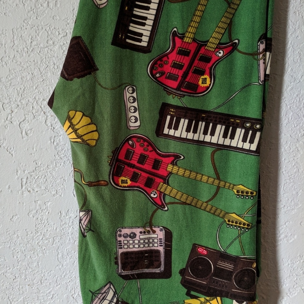 FINAL PRICE DROP! EUC, OS, Musical Instruments!