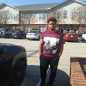 Meet your Posher, Devin