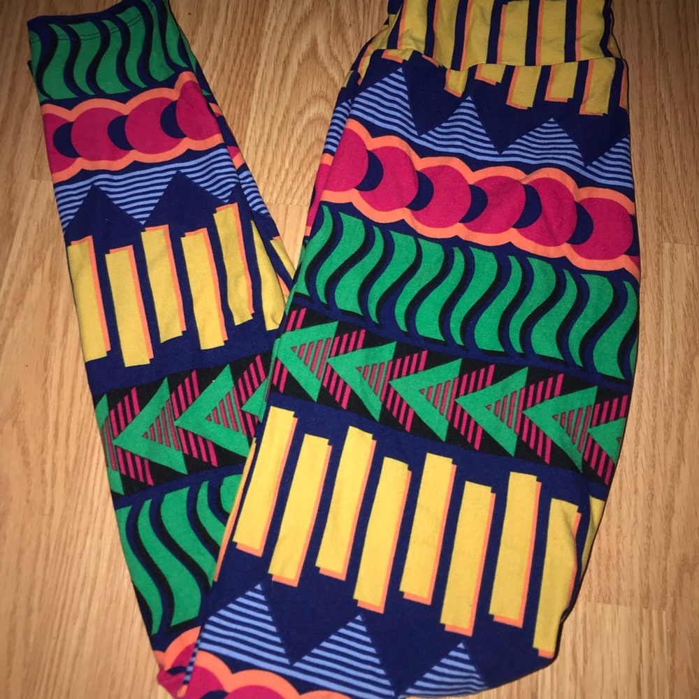 One size LuLaRoe leggings