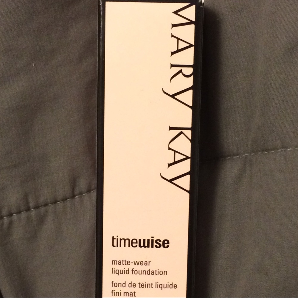 Mary Kay TimeWise liquid foundation