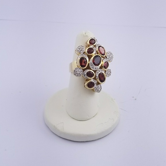 Gold ring - Picture 2 of 3