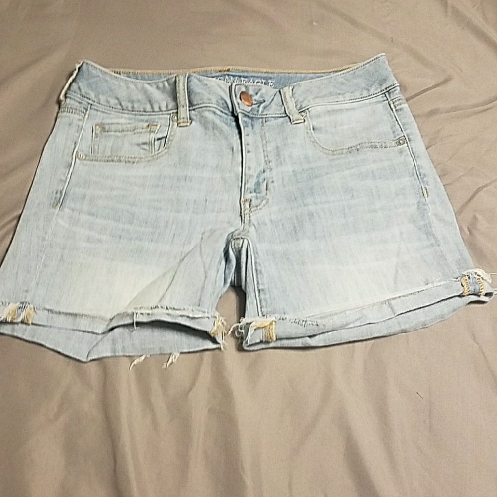American eagle blue jean shorts