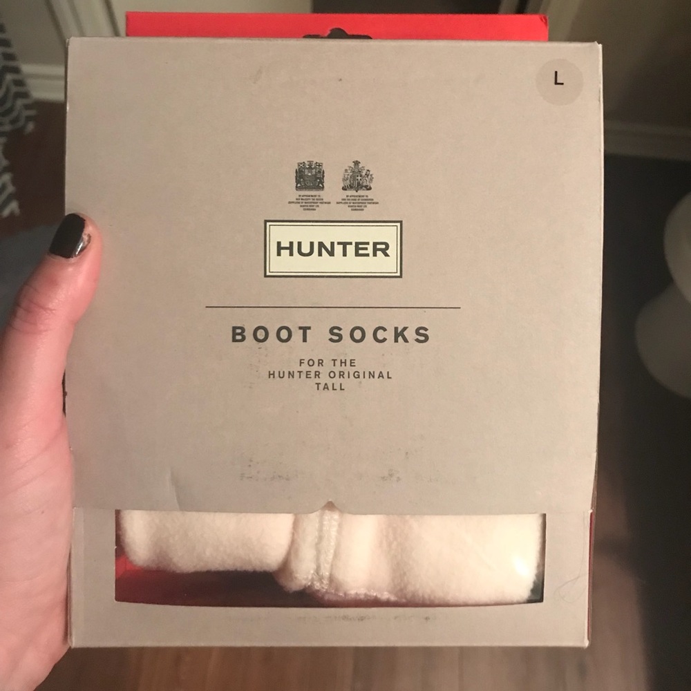Cream Hunter Socks