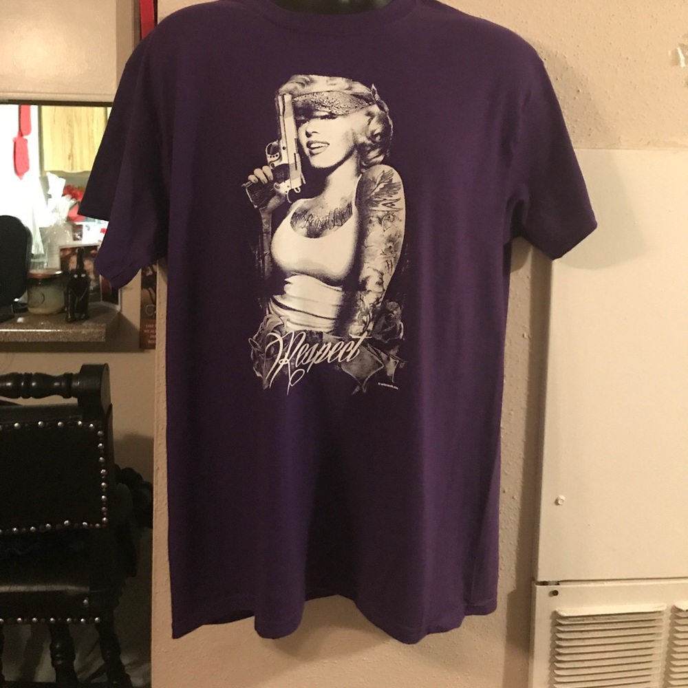 💙❤️ Marilyn Purple Short Sleeve Tee. Woman SZ L