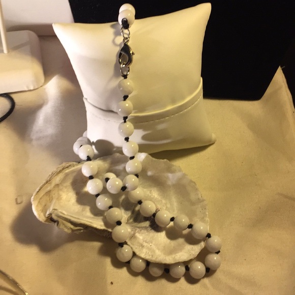 AlabasterJade 18KGP necklace/Bracelet set - Picture 3 of 12