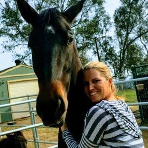 Meet your Posher, Eva