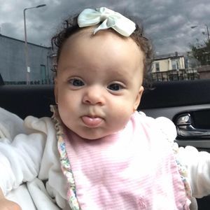Meet your Posher, Vanessa m