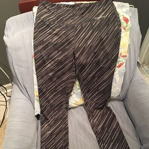 Eddie Bauer Active Leggings