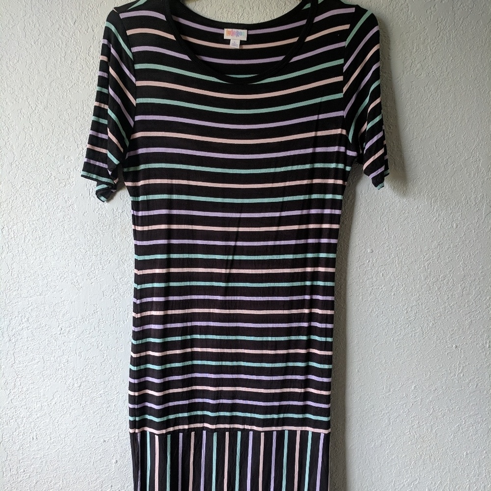 FINAL PRICE DROP! Sz Large, LuLaRoe Julia Dress!