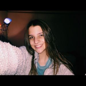 Meet your Posher, Emmy