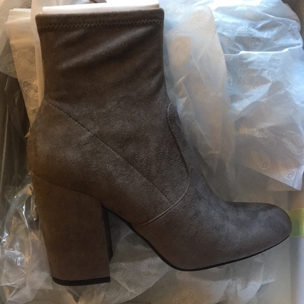 Steve Madden gaze bootie