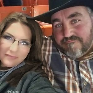 Meet your Posher, Heidi