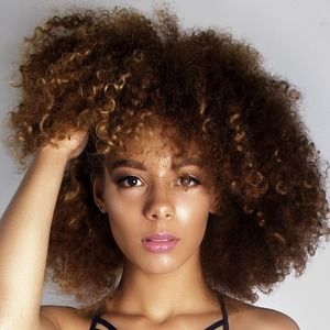 Meet your Posher, Janiah