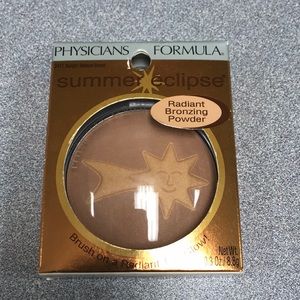 Physicians Formula bronzing powder