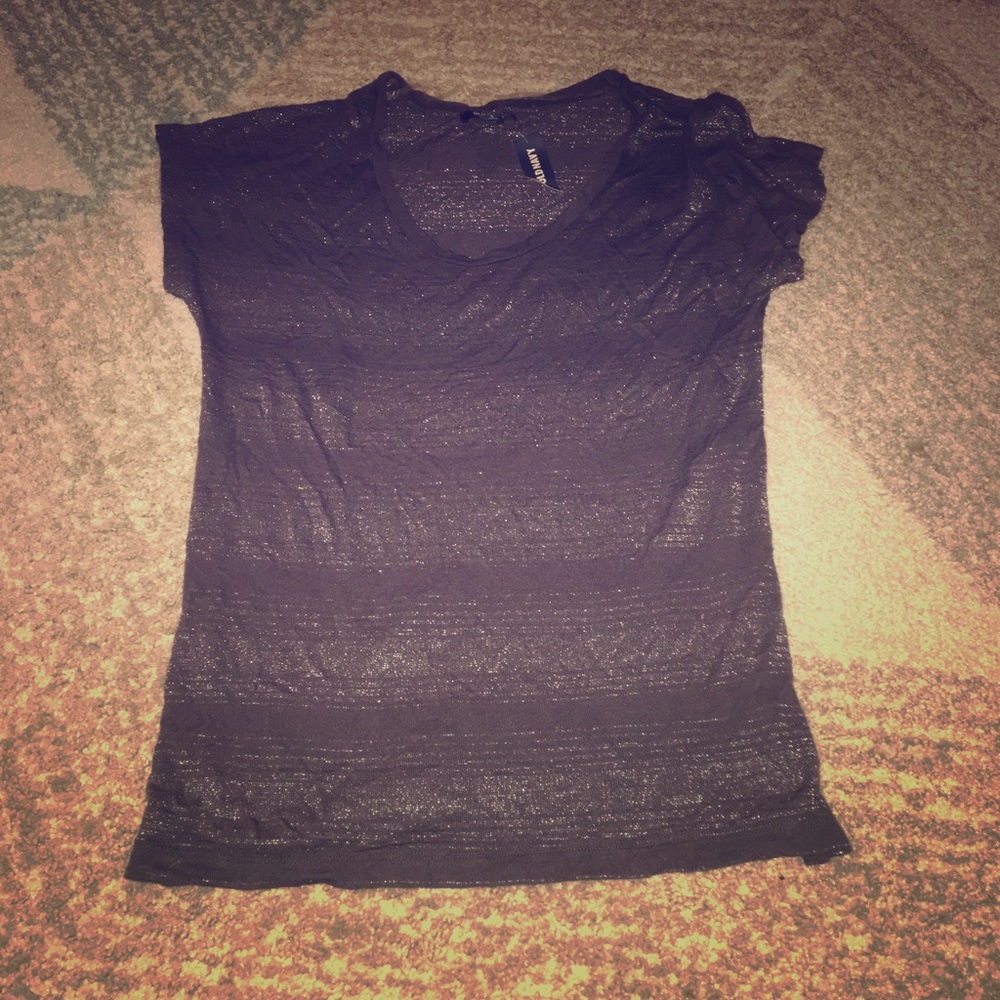 New Old Navy Dark Gray top with sparkly stripes