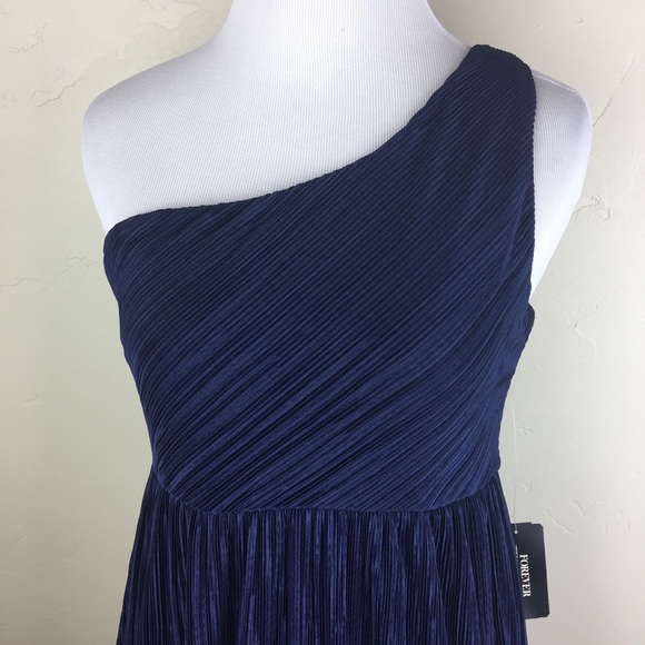 Forever 21 navy blue one shoulder holiday dress - Picture 2 of 7