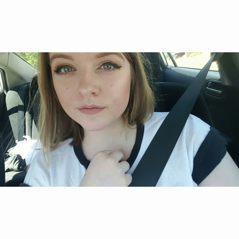 Meet your Posher, Ashley