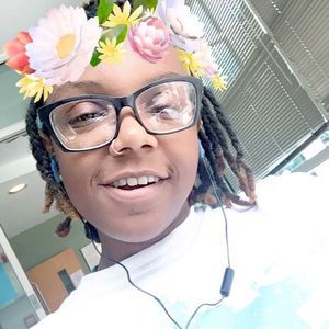 Meet your Posher, Monica