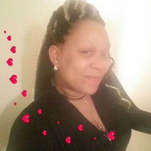 Meet your Posher, Akilah