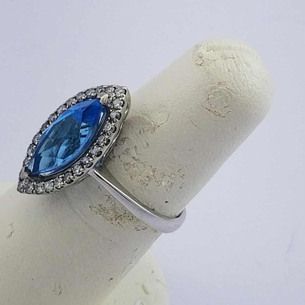 White Gold ring