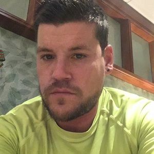 Meet your Posher, Derek