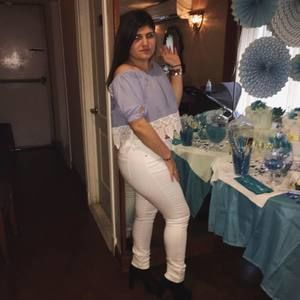 Meet your Posher, Valza