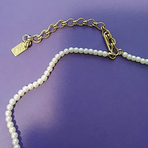 Necklace - Picture 3 of 3