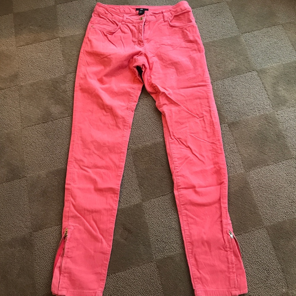 H&M coral corduroys with zippers