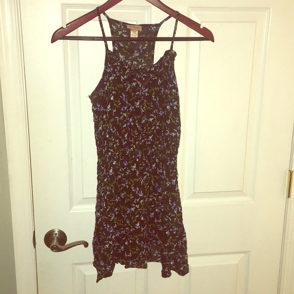 Mossimo Black tank top with blue flowers