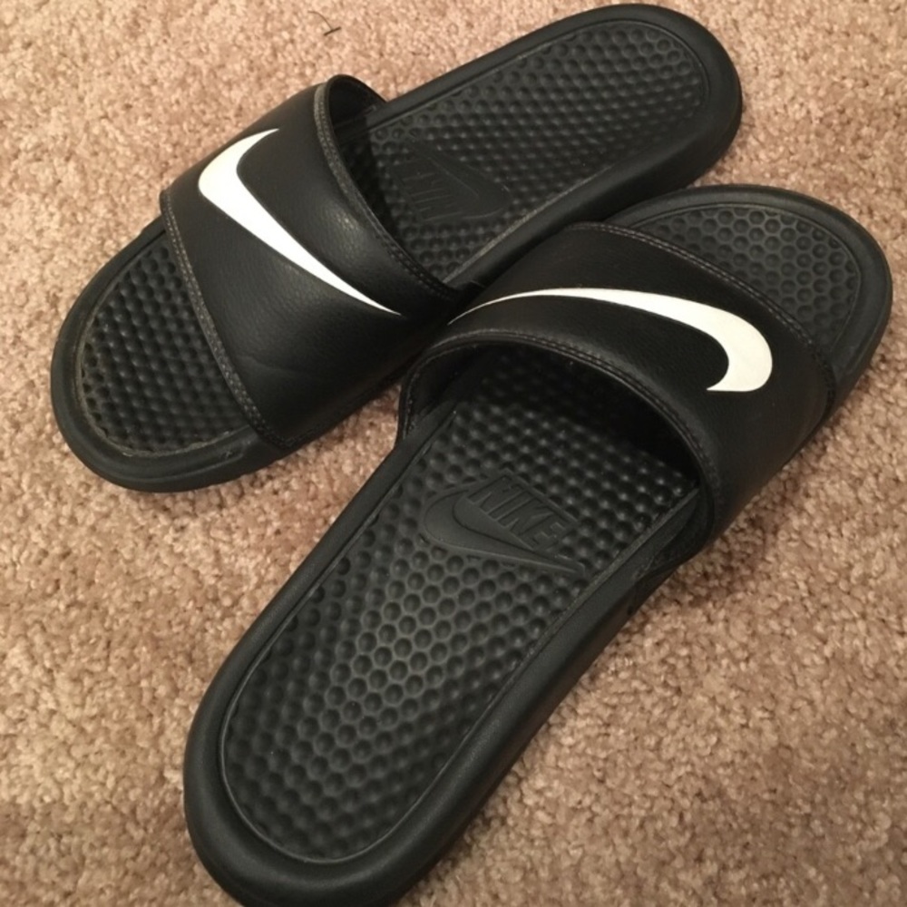 Nike slides