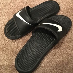 Nike slides