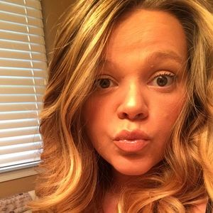 Meet your Posher, Kristie