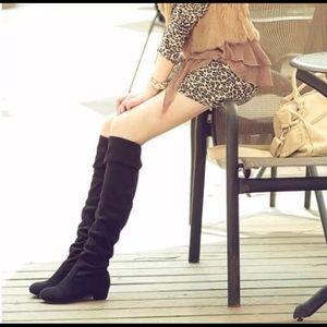 Over knee boot- flats /made in China - Black