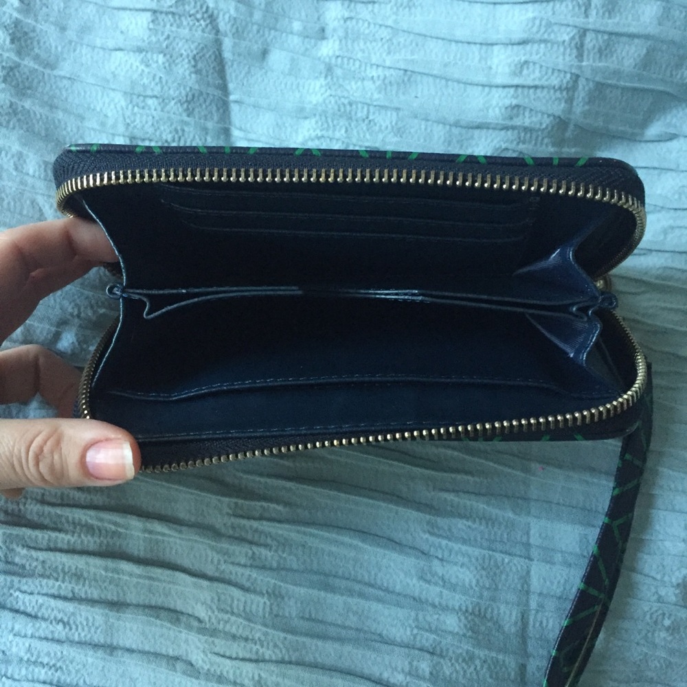 Wallet - Picture 2 of 2
