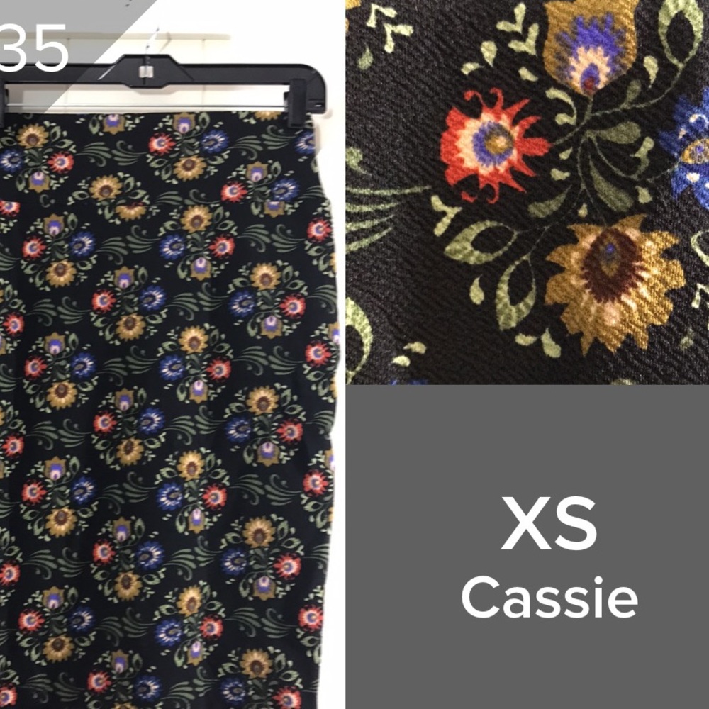 Cassie skirt xs