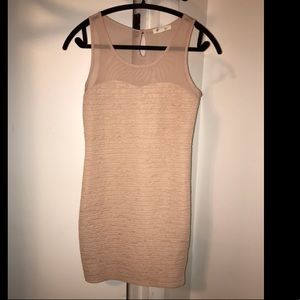 🔆 5for$25- Forever 21 Nude Mini Dress