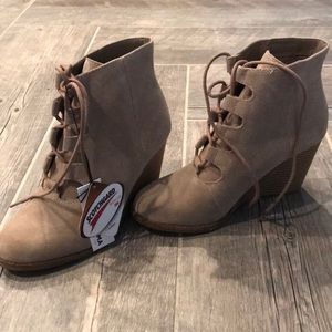 BNWT Tan Lace Up Booties
